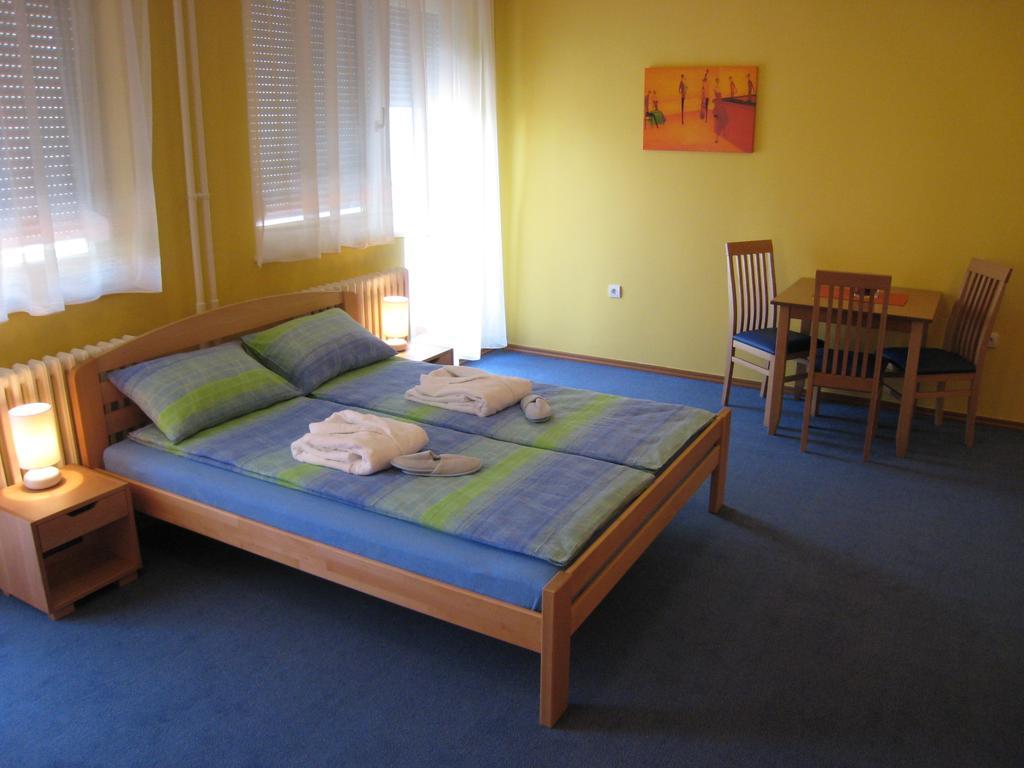Spirit Apartments Belgrad Rum bild